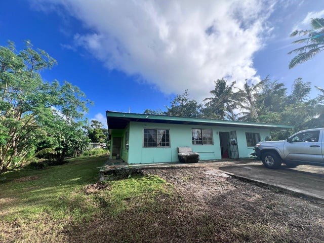 FRONT HOUSE VIEW