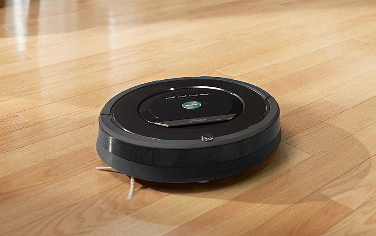 The iRobot Roomba 880